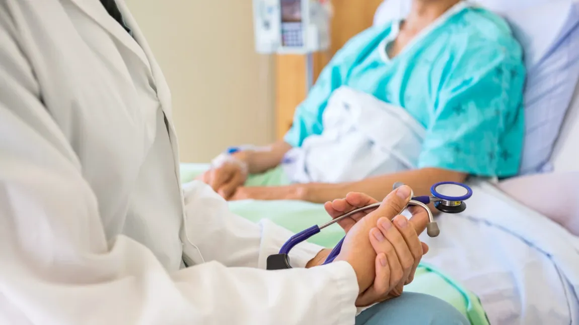 Coasigurarea la sănătate nu mai este gratuită. Ce s-a schimbat pentru persoanele fără venituri şi cât plătesc cei care îţi iau rudele în întreţinere