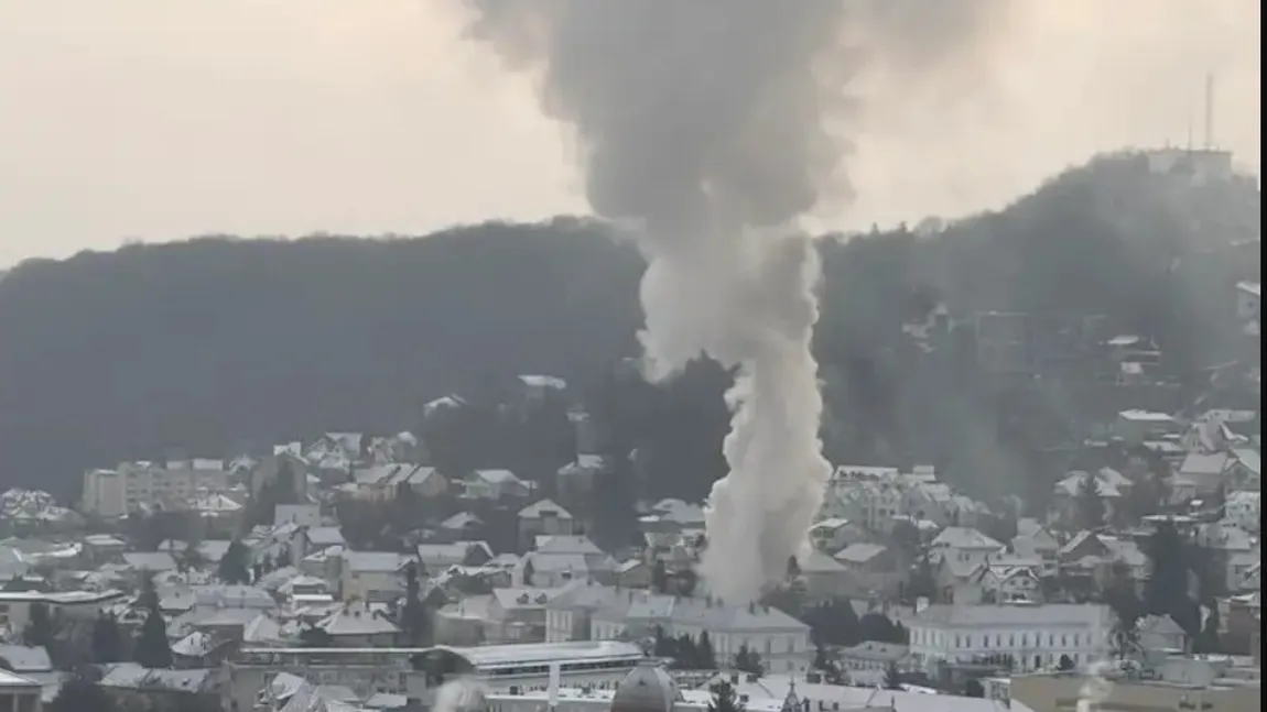 Incendiu la Spitalul Militar din Braşov. Un container din curtea unităţii sanitare a luat foc