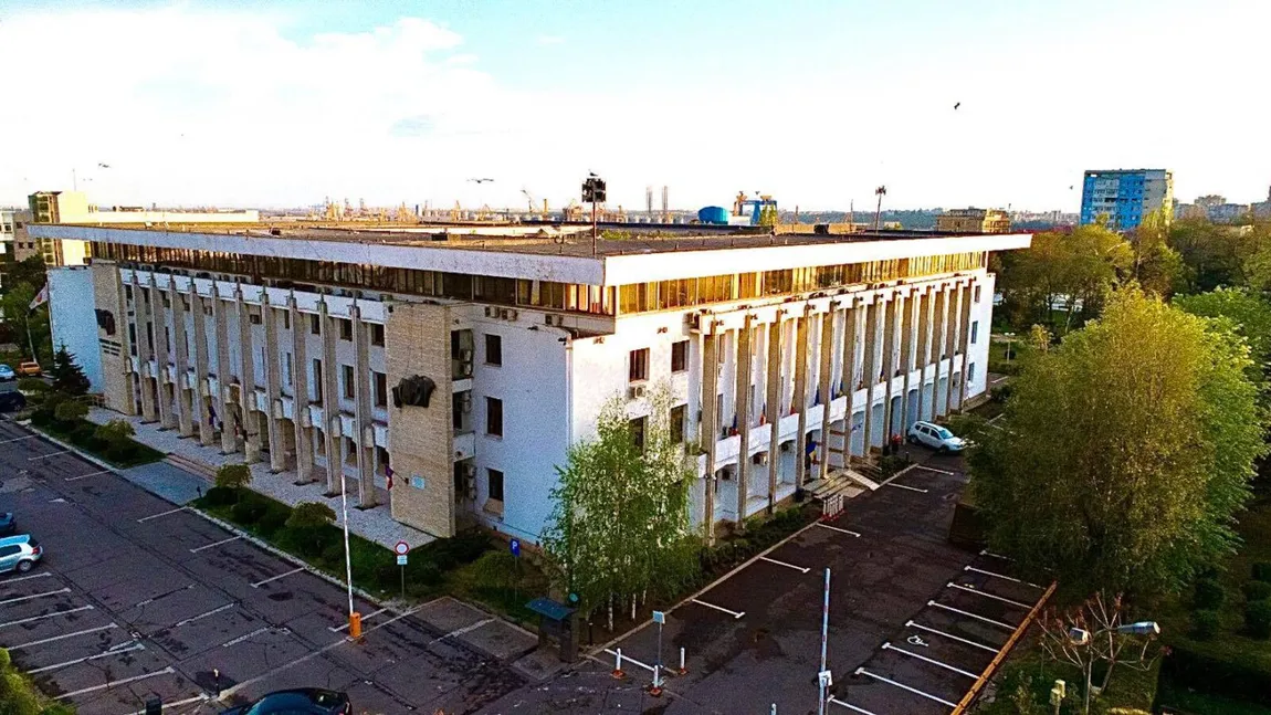 Primăria din România care cheltuiește 150.000 de euro pe lună pentru servicii de pază, cu 40% mai mult decât Primăria Capitalei