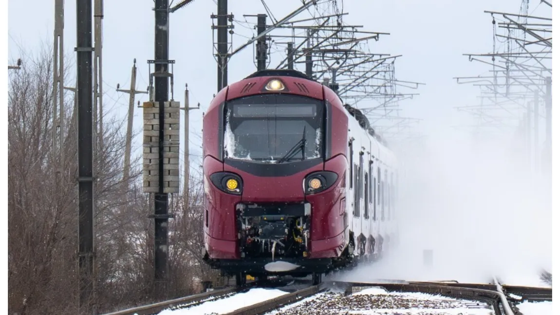 Trafic feroviar dat peste cap de ninsori și viscol. Trenurile au întârzieri mari