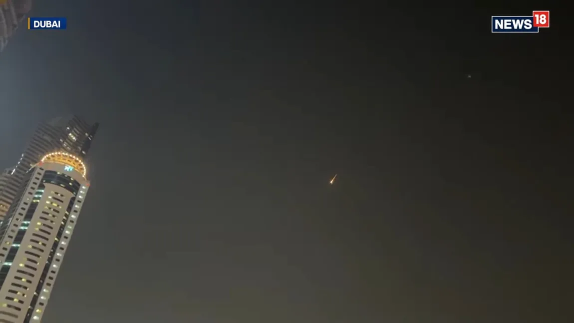 Momentul în care o dronă din Iran loveşte un bloc-turn din Dubai VIDEO