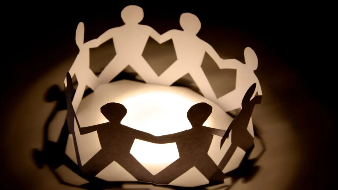 7 TIPURI DE OAMENI despre care tradițiile spun că pot atrage SPIRITE. Mituri, simbolism și explicații psihologice