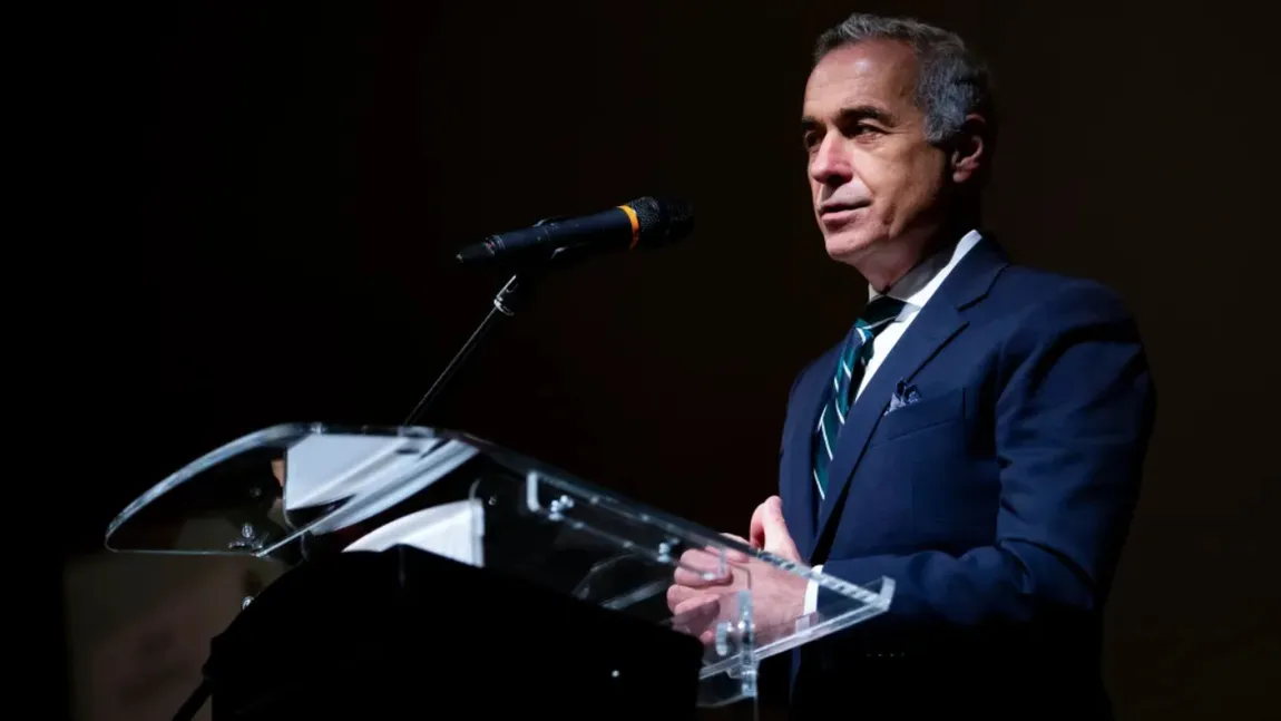 Călin Georgescu le cere bogaților din România să dea bani celor săraci: „Îi îndemn să aleagă dragostea pentru cel năpăstuit și pentru cel sărac din această țară”