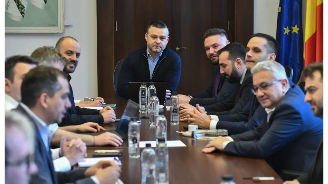 Concedieri masive la Primăria Capitalei. Ciprian Ciucu desființează sute de posturi