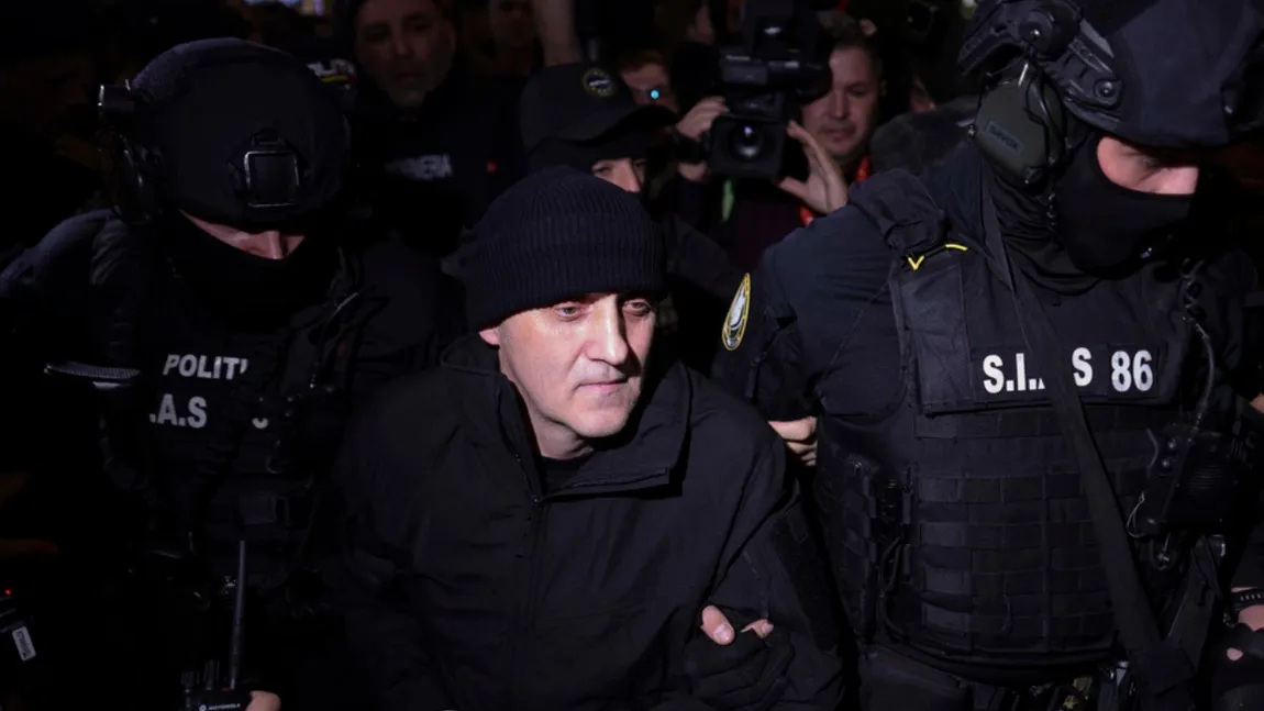 Horațiu Potra, dus cu duba la audieri la Parchetul Militar și Parchetul General. Mercenarul refuză să colaboreze cu procurorii