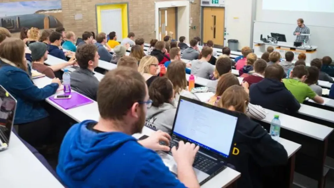 Universitățile străine vor cât mai mulți studenți români. În ce țări taxele de școlarizare sunt zero