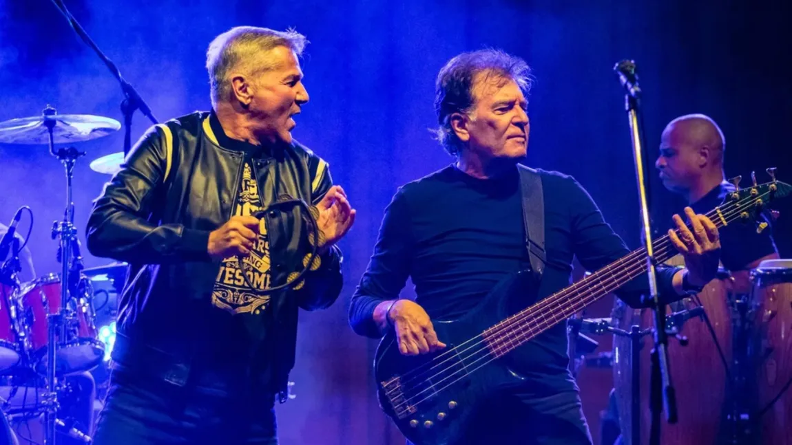 S-a stins din viață marele Iulian Vrabete, basistul trupei Holograf. Care este motivul pentru care s-a apucat de muzică, deși absolvise Arhitectura: „Am fost vrăjit de muzica nouă care apăruse în anii 1960”