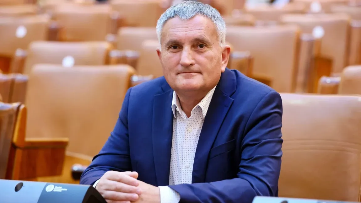 Un deputat PNL a primit un ordin de chemare la mobilizare și acuză jocuri politice la vârf: „PSD vrea să destabilizeze guvernul”. Ce se întâmplă, de fapt, cu rezerviștii din România