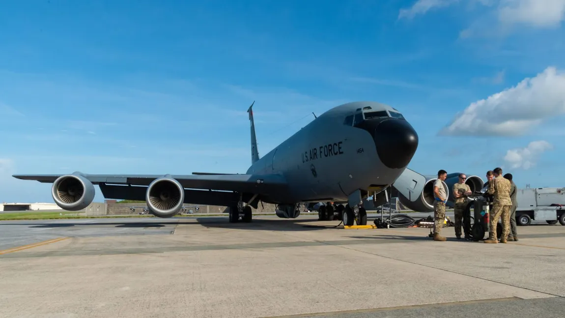 Ce se întâmplă cu avioanele militare americane de la Otopeni, în ziua ultimatumului lui Trump pentru Iran: 