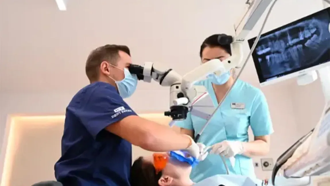 Obturații de canal fără durere: avantajele tehnologiei microscopice