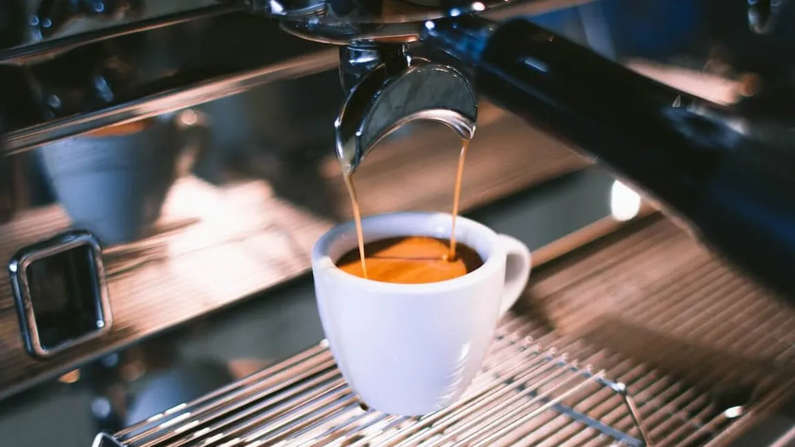 Cafeaua lungă sau espresso scurt? Mihaela Bilic dezvăluie care este bună pentru organism: 
