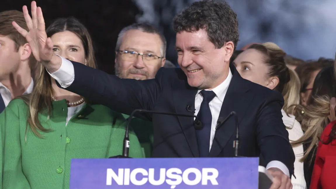 Nicușor Dan: 