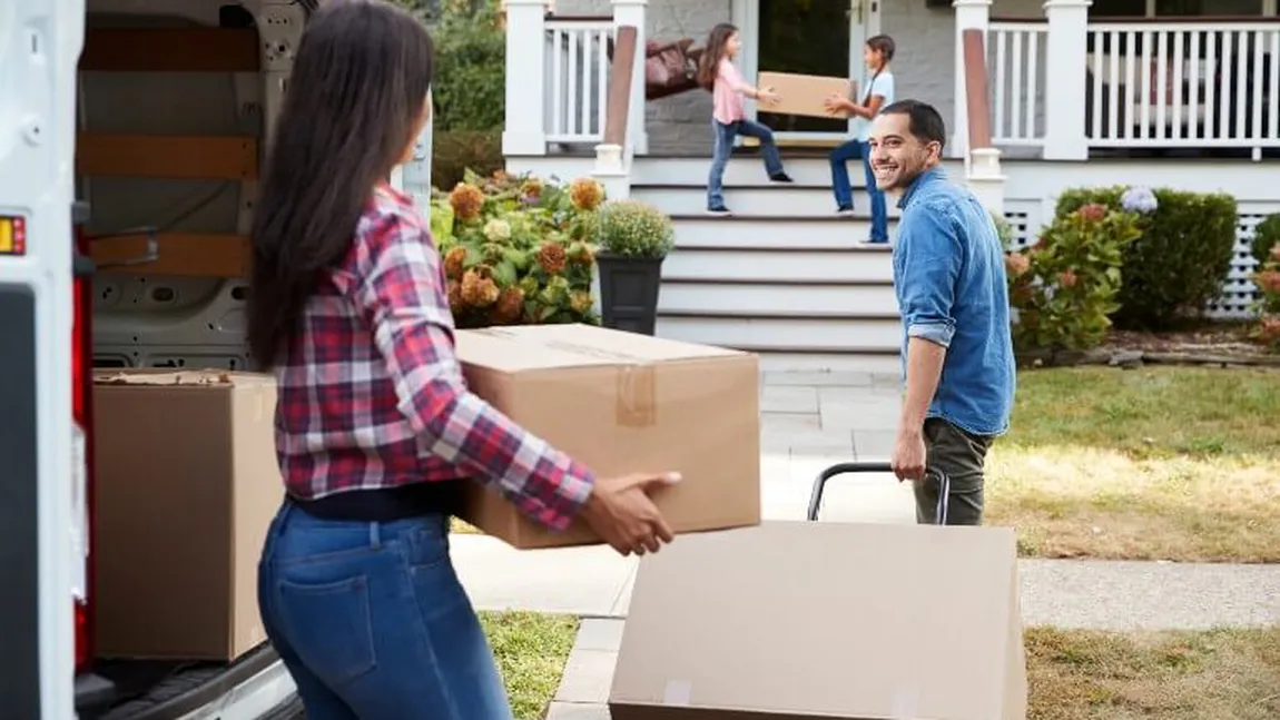 Vrei să pleci din România? Lista țărilor care te plătesc doar ca să te muți acolo, în 2026