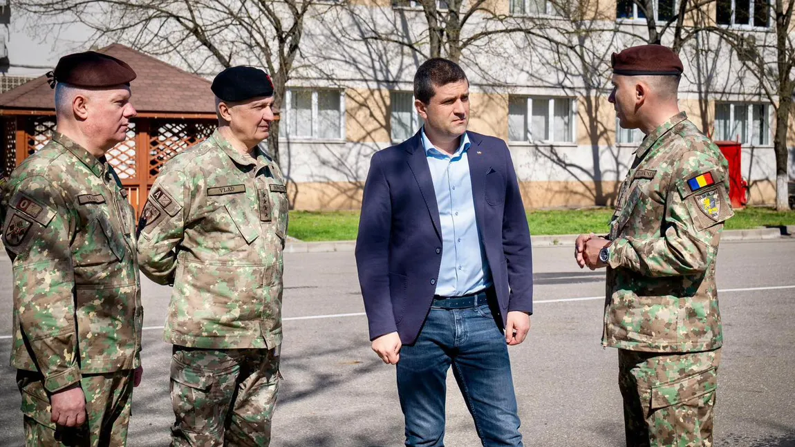 Armata Română pregăteşte 3.500 de tineri în 2026 prin programul SGVT. Radu Miruţă: 