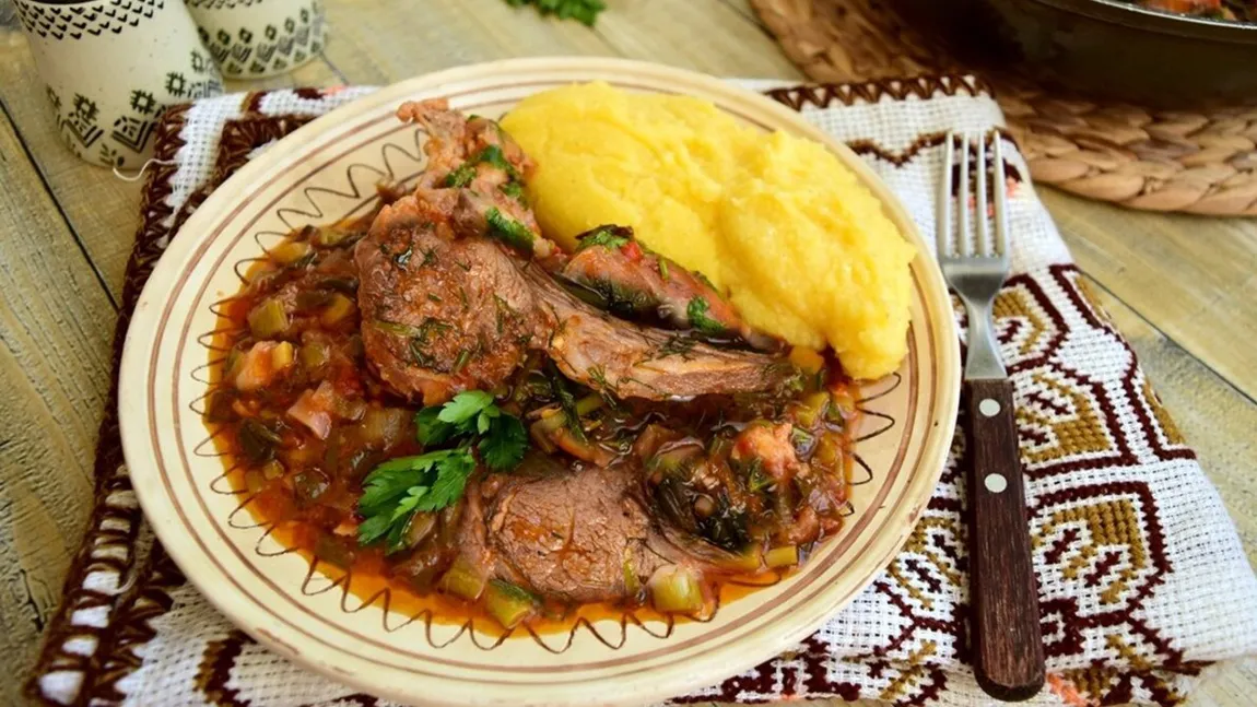 Cum se prepară corect stufatul de miel. Rețetă delicioasă pentru masa de Paște