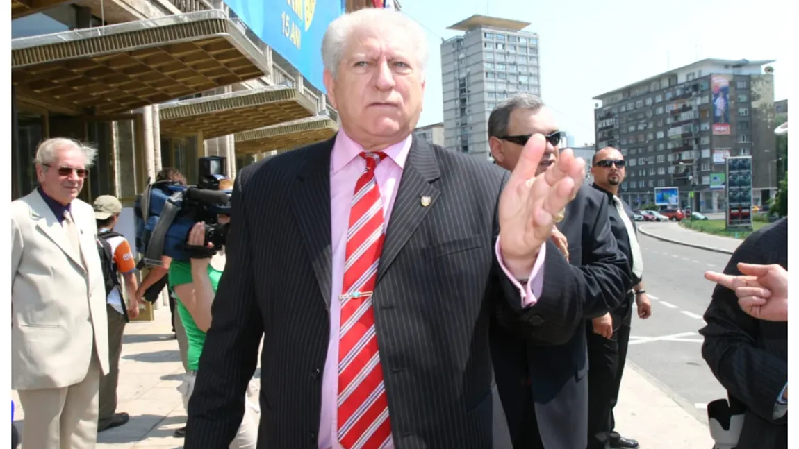 A murit fostul senator Dan Claudiu Tănăsescu. Tragedia s-a petrecut la o zi după ce și-a sărbătorit ziua de naștere