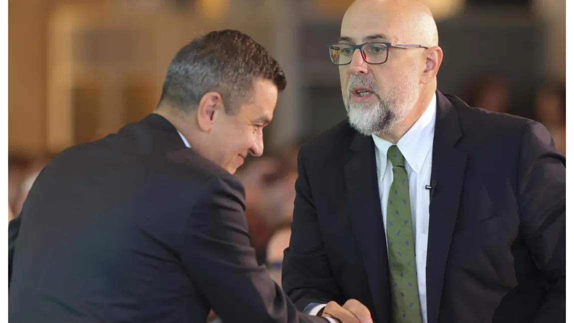 Kelemen Hunor, discuţii cu Sorin Grindeanu, la Parlament: Eu doresc refacerea coaliţiei. Nu am vorbit de premier sau guvern tehnocrat