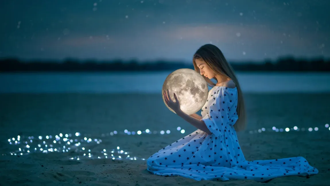 Luna Plină Albastră din 31 mai 2026 aduce, pentru 5 zodii, revelații intense, schimbări de direcție și momente de adevăr
