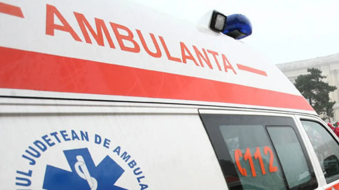 Accident grav pe DN 1, în județul Sibiu: Patru mașini implicate, trei victime la spital și trafic complet blocat