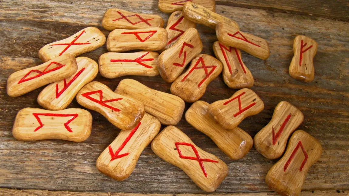 Horoscopul Runelor. Ce îți transmit pietrele mistice pentru ziua de vineri, 29 Mai