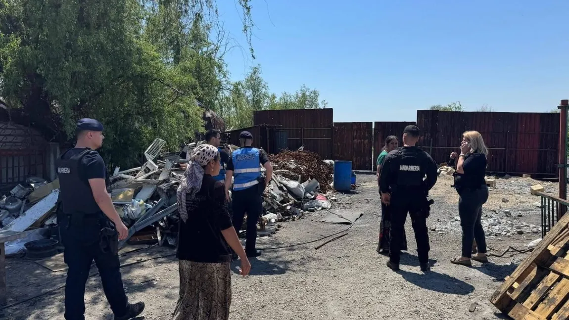 Val de controale la românii care ard ilegal deșeuri. Infracțiunile sunt pedepsite cu închisoare de la 1 la 5 ani