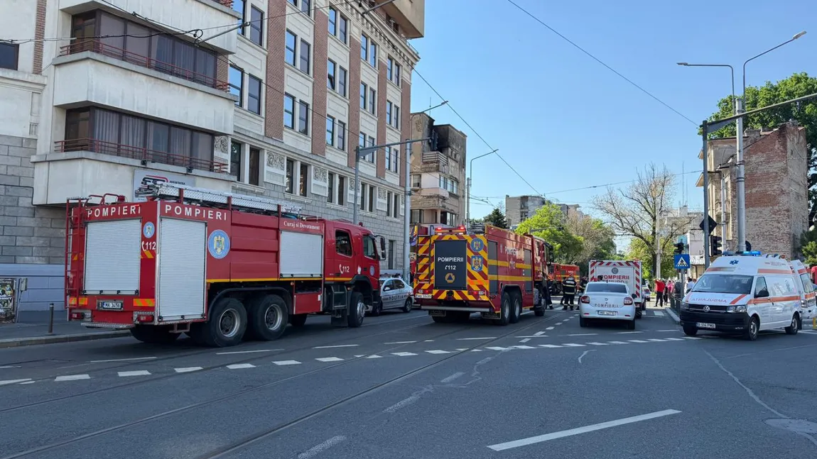 Incendiu violent în Capitală, un apartament a luat foc. Sunt victime FOTO + VIDEO