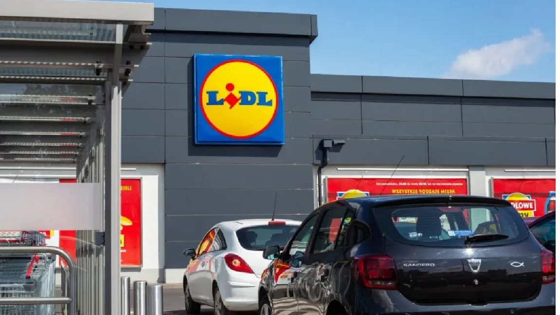 Lidl testează reguli noi în parcările magazinelor. Șoferii care lasă mașina prea mult riscă o taxă de 36 de euro
