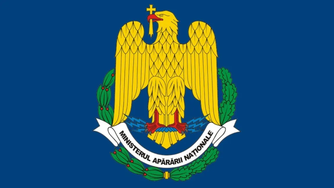 MApN, conferință de presă după drona prăbușită în Galați: „Situația este sub control. Nu ne confruntăm cu un atac asupra României!” / „Nu au existat oportunități reale de angajare a dronei în condiții de siguranță” / „A intrat în spațiul aerian la ora 01.52, a fost pierdută de pe radar la 01.56”