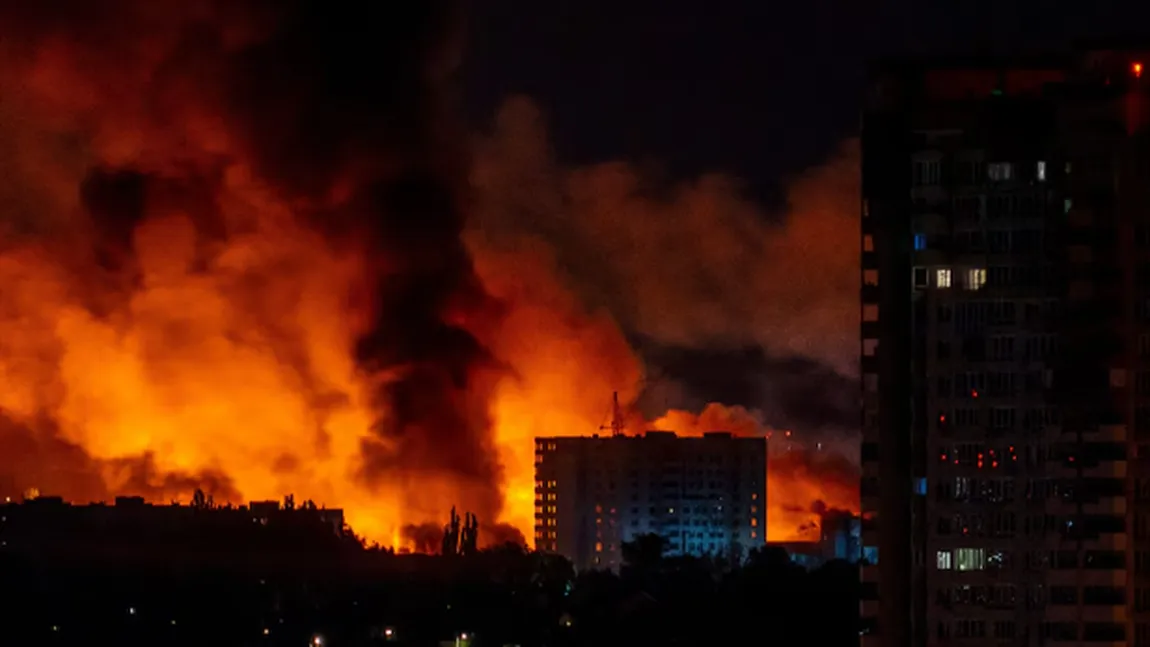 Teroare în Ucraina! Atac nocturn masiv declanşat de Rusia: blocuri de locuințe lovite de rachete, oameni prinşi sub dărâmături