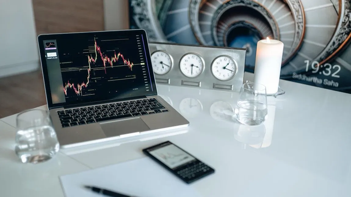 ETF-uri cu acumulare vs. distribuire: ce să alegi?