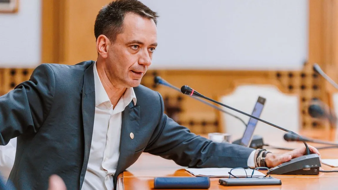 Condiția UMDR pentru a vota Guvernul Luca Niculescu: Linia roşie este să nu purtăm negocieri cu AUR şi SOS