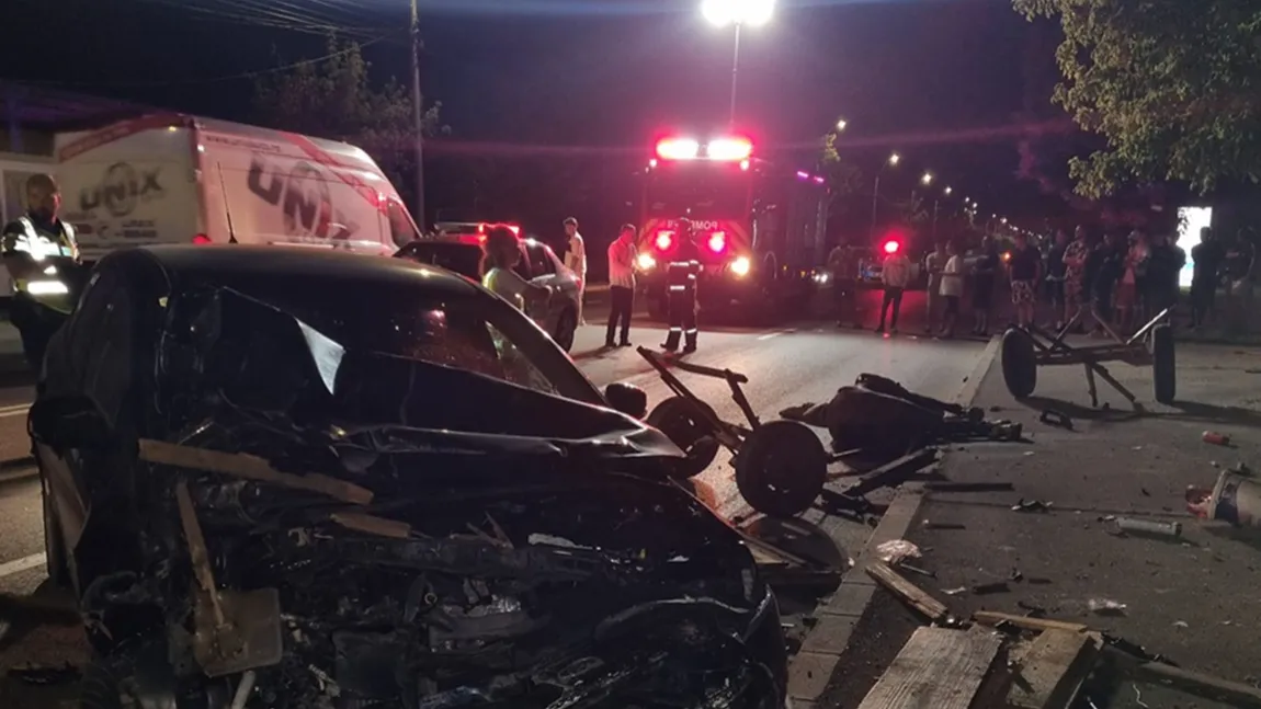 Căruță lovită de mașină în Târgoviște. Doi adulţi şi trei copii sunt răniţi. Șoferul era beat