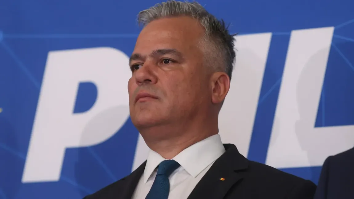 Eșecul Guvernului Veștea, în atenția presei internaționale: Cum se vede blocajul PNL-PSD prin ochii jurnaliștilor străini
