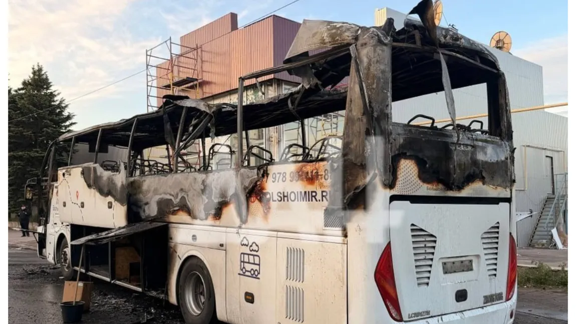 Şapte morţi în urma unui atac cu dronă ucraineană asupra unui autobuz care făcea legătura între Moscova şi Crimeea. Atac cu drone şi la Sankt Petersburg