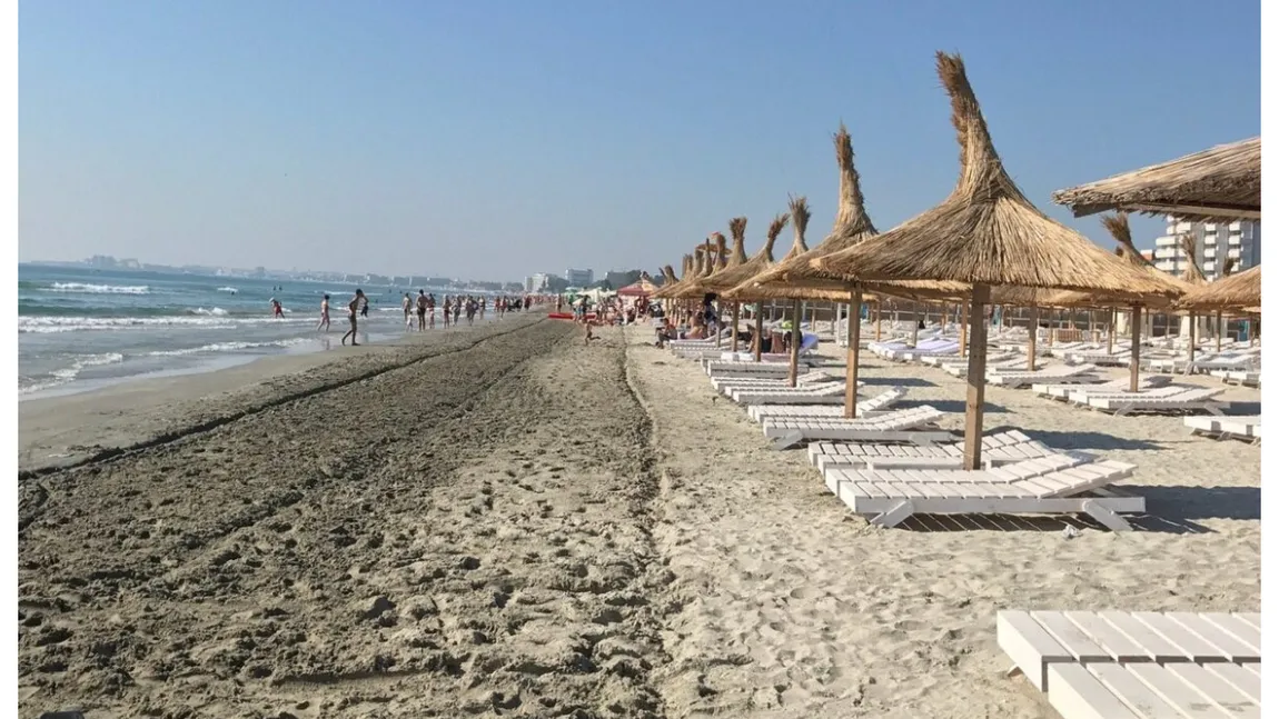 Patronatele se plâng că numărul turiștilor de pe litoral s-a înjumătățit după reducerea valorii tichetelor de vacanță: ”Efectele sunt deja grave”