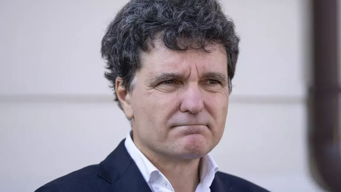 Nicușor Dan: 