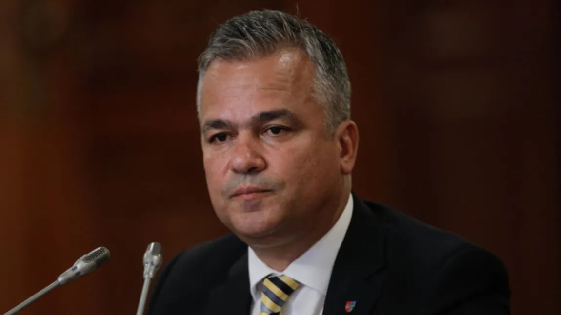 Adrian Veștea își dorește un guvern format din toate partidele pro-europene. Social-democrații ar dori să scape de USR