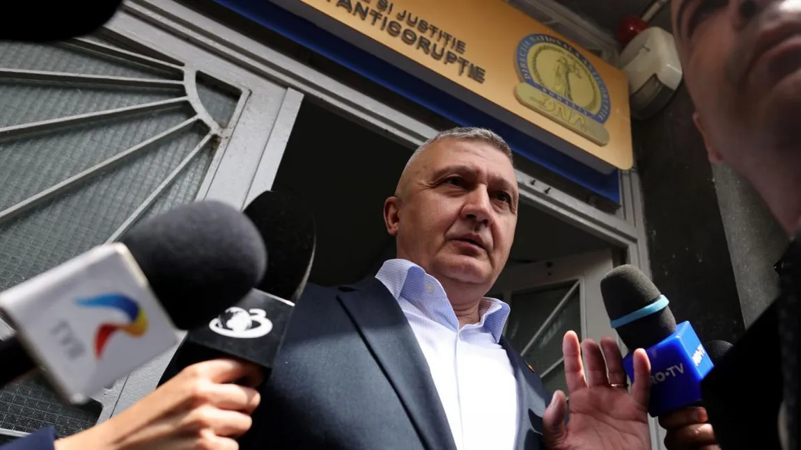 Ministrul Apărării, Radu Miruță, și Gheorghiță Vlad, șeful SMA, știau de dosarul de la DNA. Audierile au fost amânate din cauza ședinței CSAT pe tema dronei ruse care a lovit blocul din Galați - SURSE