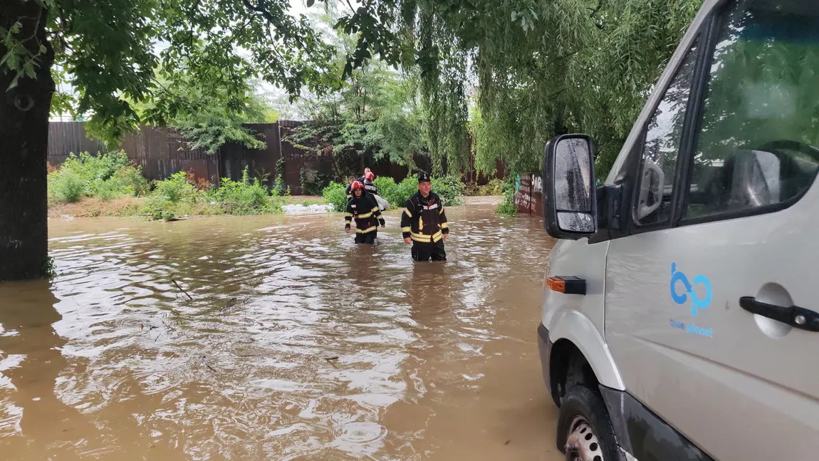 Alertă de viituri! Cod roșu de inundații în Tulcea și Constanța. Cod portocaliu și cod galben pentru mai multe bazine hidrografice din țară