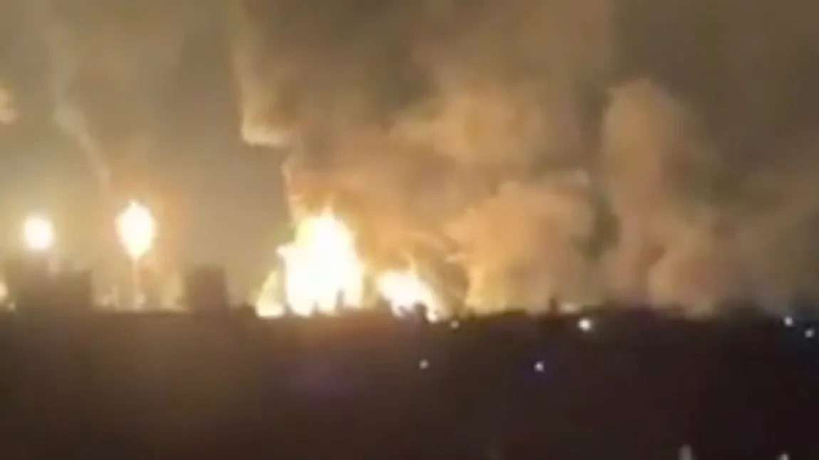 Războiul din Ucraina se extinde. Incendiu într-o zonă industrială din Rusia după un atac cu drone VIDEO
