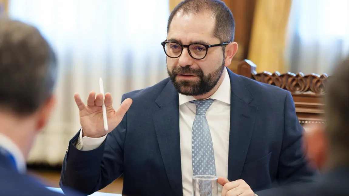 Radu Burnete anunță când ar putea ajunge legea salarizării în Parlament:”Vom relua discuțiile săptămâna viitoare”