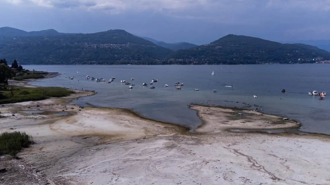 Italia și Elveția transferă apă din Lacul Lugano în Lacul Maggiore, puternic afectat de secetă