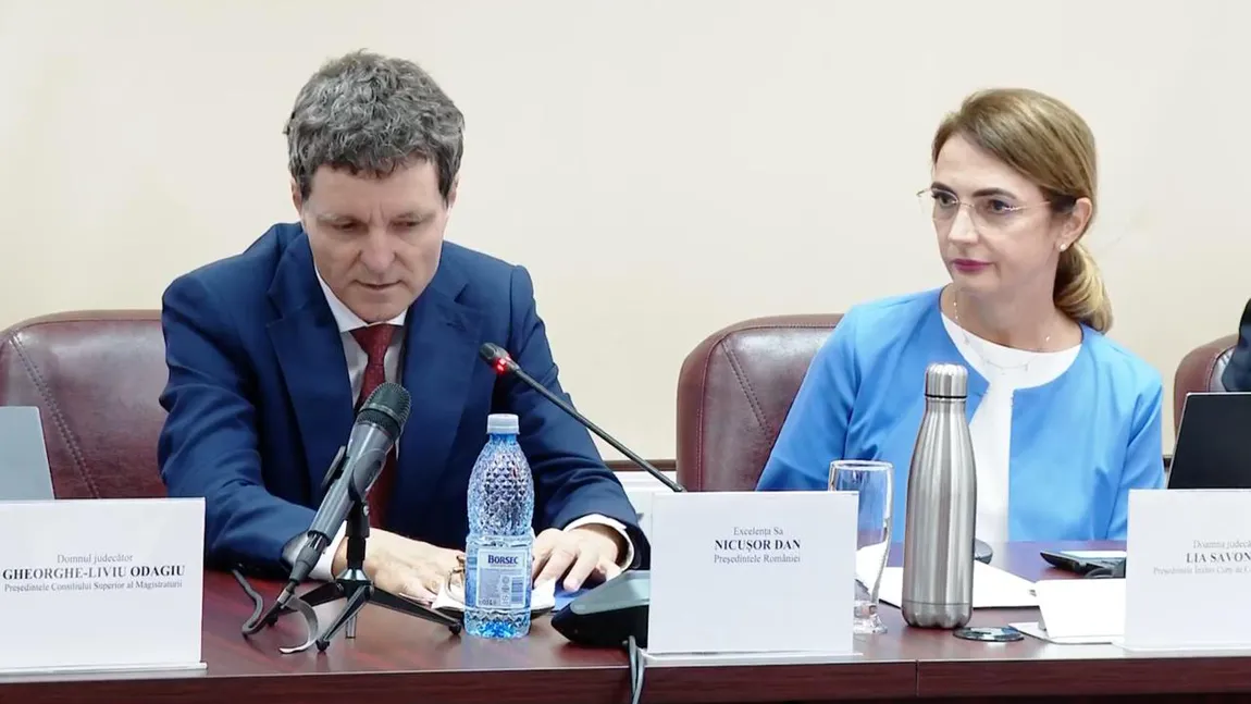 Președintele Nicușor Dan, alături de Lia Savonea la ședința CSM: 