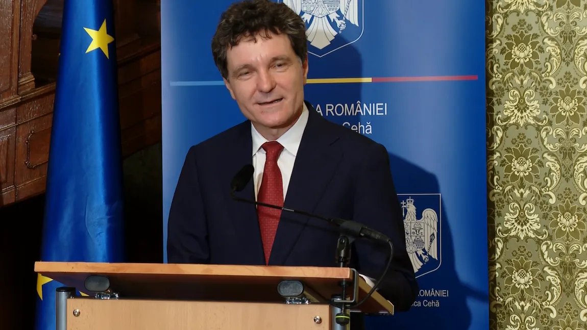 Nicuşor Dan: Poate că noi, cei din ţară, trebuie să învăţăm de la cei ce au ales să trăiască în afară
