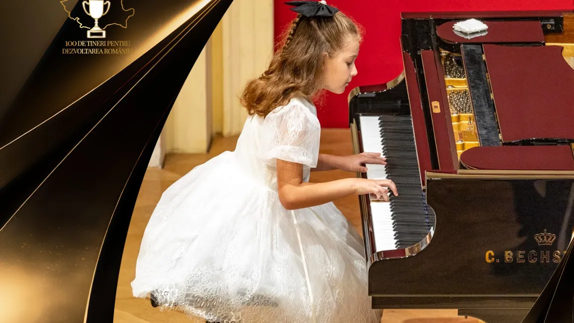 La doar 8 ani, mica pianistă Iliana Stanciu uimește publicul din Viena și Bangkok