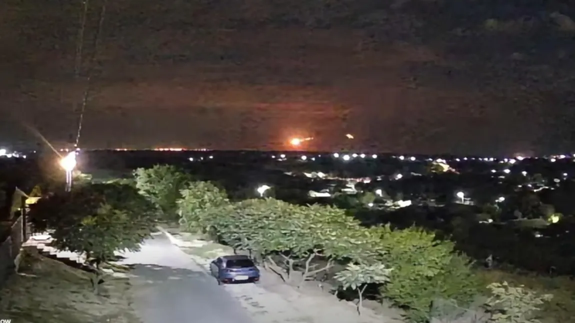 Bombardamentele rușilor asupra Ucrainei, văzute din Tulcea. O dronă a intrat în spațiul aerian al României, o echipă specializată a MApN se află la fața locului VIDEO