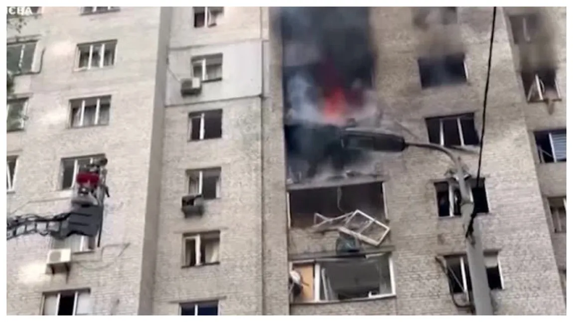 Bloc de locuințe din Kiev, lovit de o dronă rusească. Reacția primarului Vitali Klitschko
