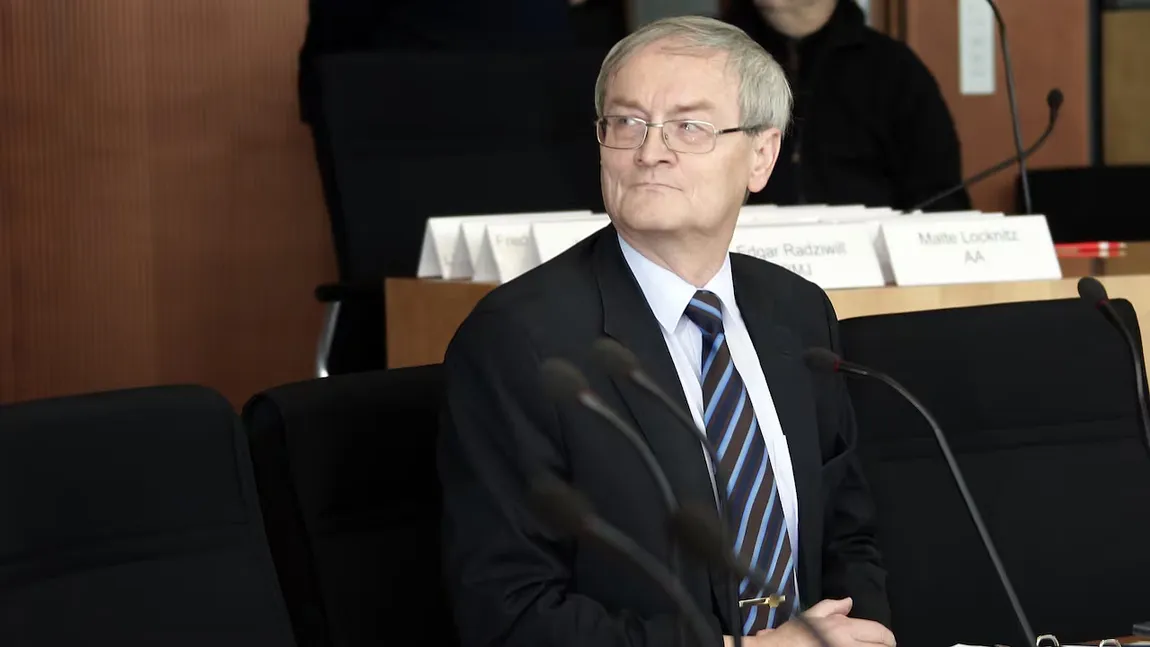 August Hanning, fostul șef al serviciilor secrete germane, arestat pentru spionaj și trădare