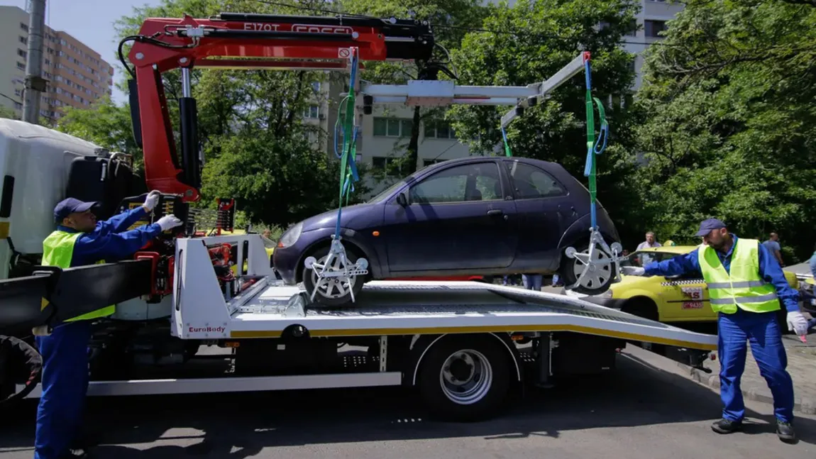 Cresc amenzile în București. Cât vor plăti începând de luna aceasta șoferii care își parchează mașinile neregulamentar