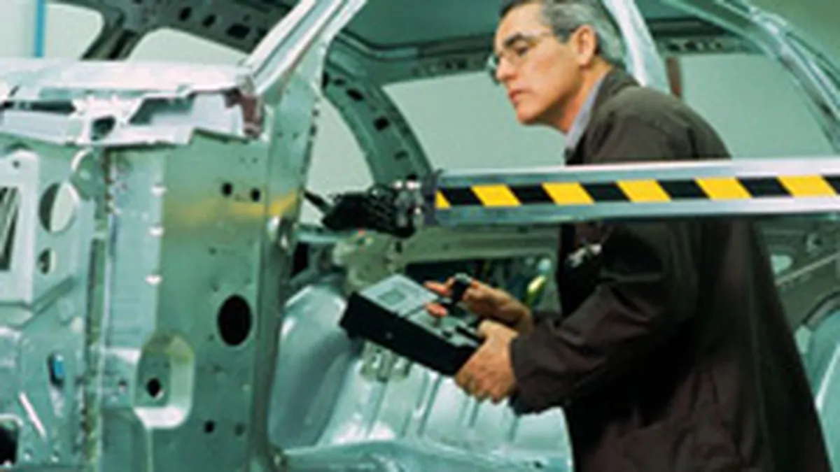 Ford reduce productia in lupta cu pierderile